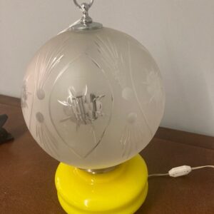 Alternative view of Lampada da tavolo modernariato anni 70 Vintage vetro e opalina gialla. Doppia luce.