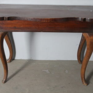 Alternative view of Antica console Romana/ tavolinetto in noce massello Luigi XV metà 700 . Mis 105 x 57 Altezza 74