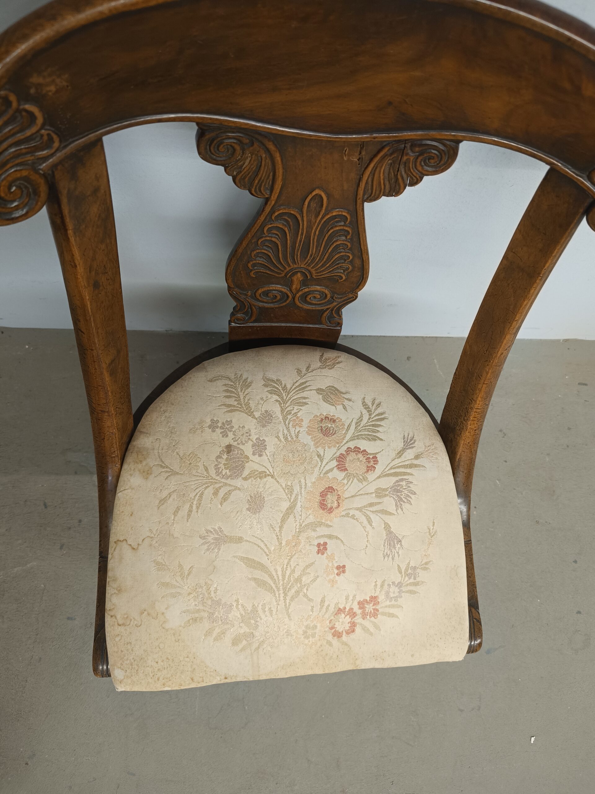 Antica poltrona Carlo X in noce massello, 800. Buono stato di conservazione. Mis h 85cm, l 50cm, p 44cm - immagine 8