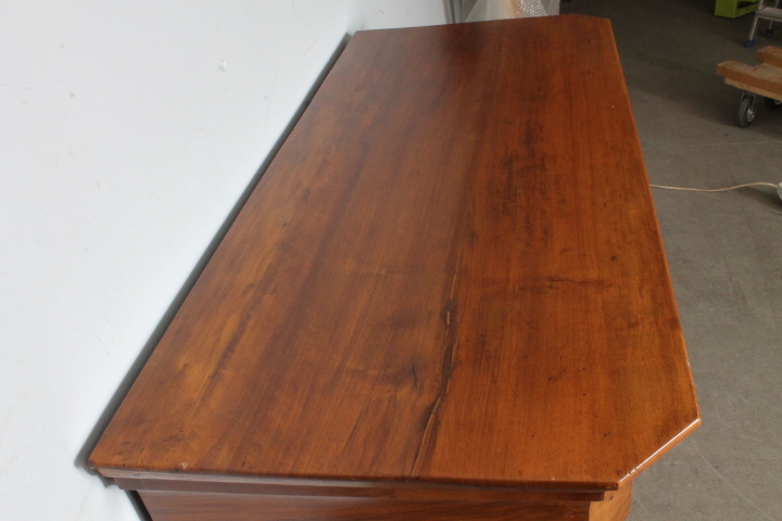 Antico cassettone cappuccino - comò L Filippo epoca 1860 in noce . Rare misure . L 105 x 46 Restaurato ! - immagine 5