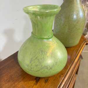 Alternative view of Coppia di vasi Fratelli Toso anni 60 Vetri Murano a Lustri metallici . H 29 – H 22