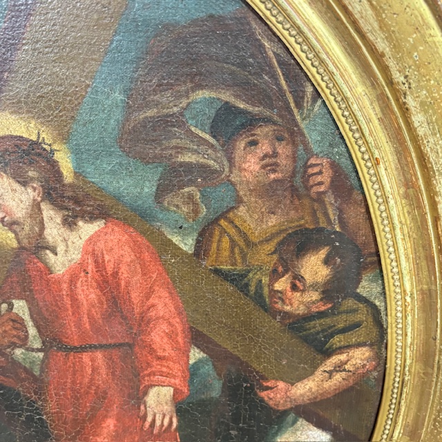 Antico dipinto olio su tela Ovale XVIII sec Gesù e il Cireneo. Cornice foglia oro . Mis 88 x cm 76 - immagine 6