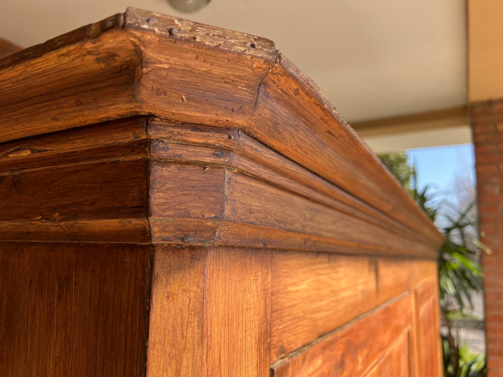Antico Grande stipone /dispensa credenza epoca XIX abete , rustica naturale. Mis cm 200 x 50 . h 195 - immagine 4