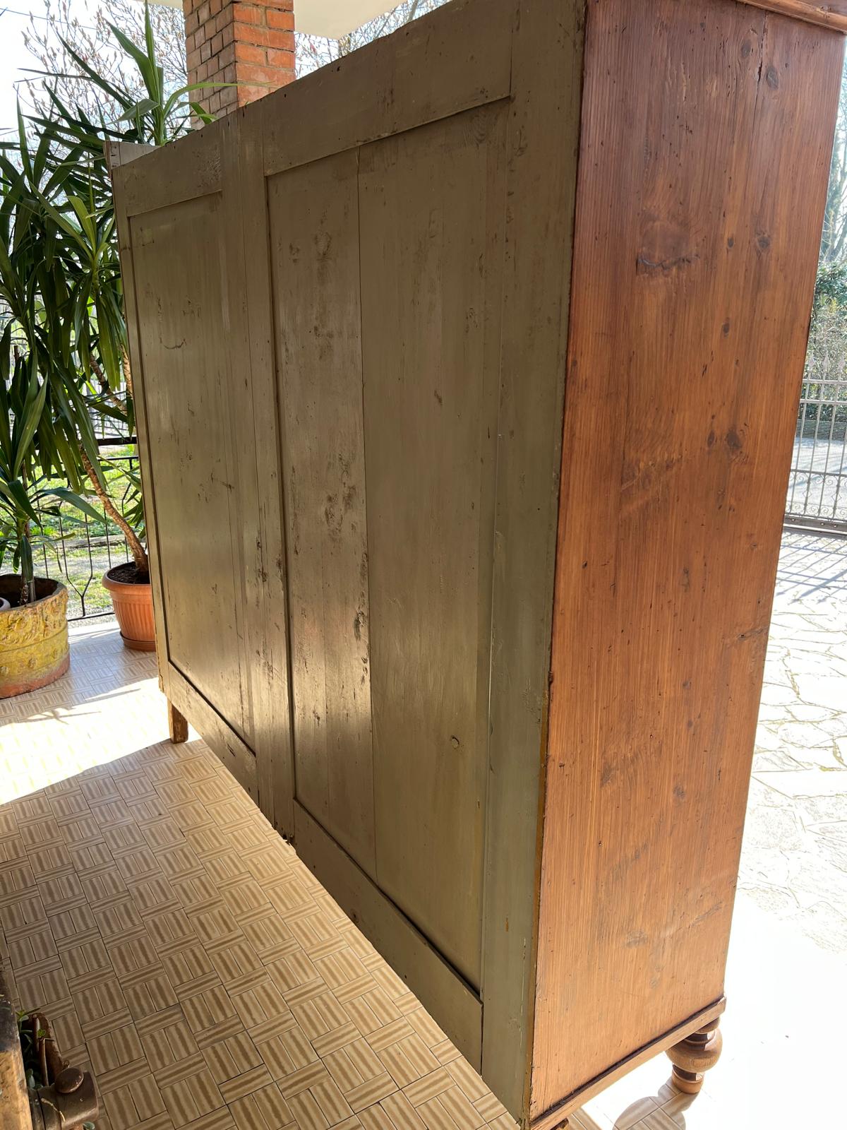 Antico Grande stipone /dispensa credenza epoca XIX abete , rustica naturale. Mis cm 200 x 50 . h 195 - immagine 6