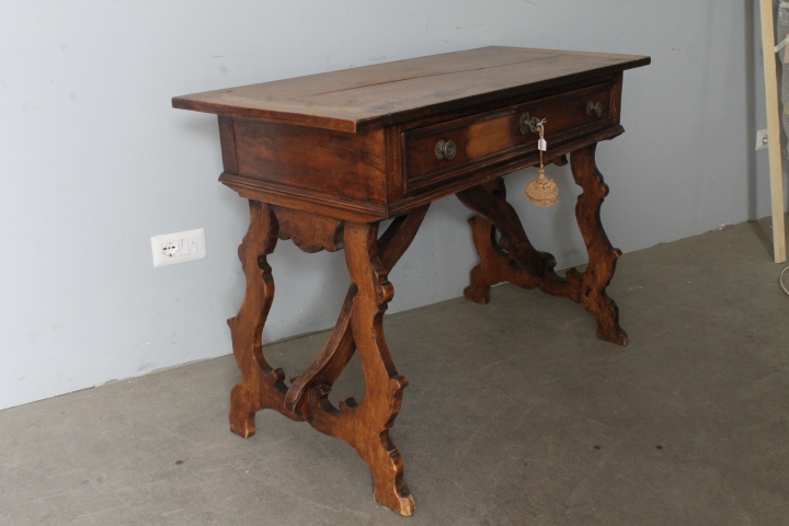 Antico tavolo scrittoio Fratina metà 700 noce massello . Piemonte XVIII sec Mis 116 x 50 - immagine 7