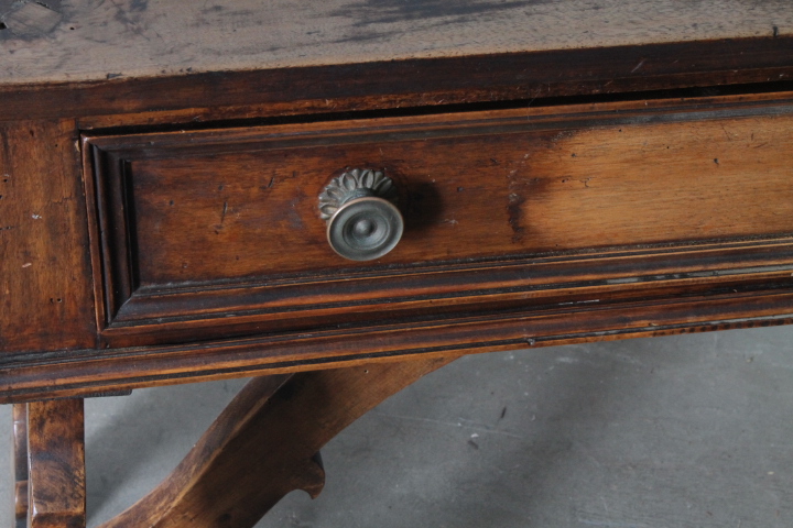Antico tavolo scrittoio Fratina metà 700 noce massello . Piemonte XVIII sec Mis 116 x 50 - immagine 9