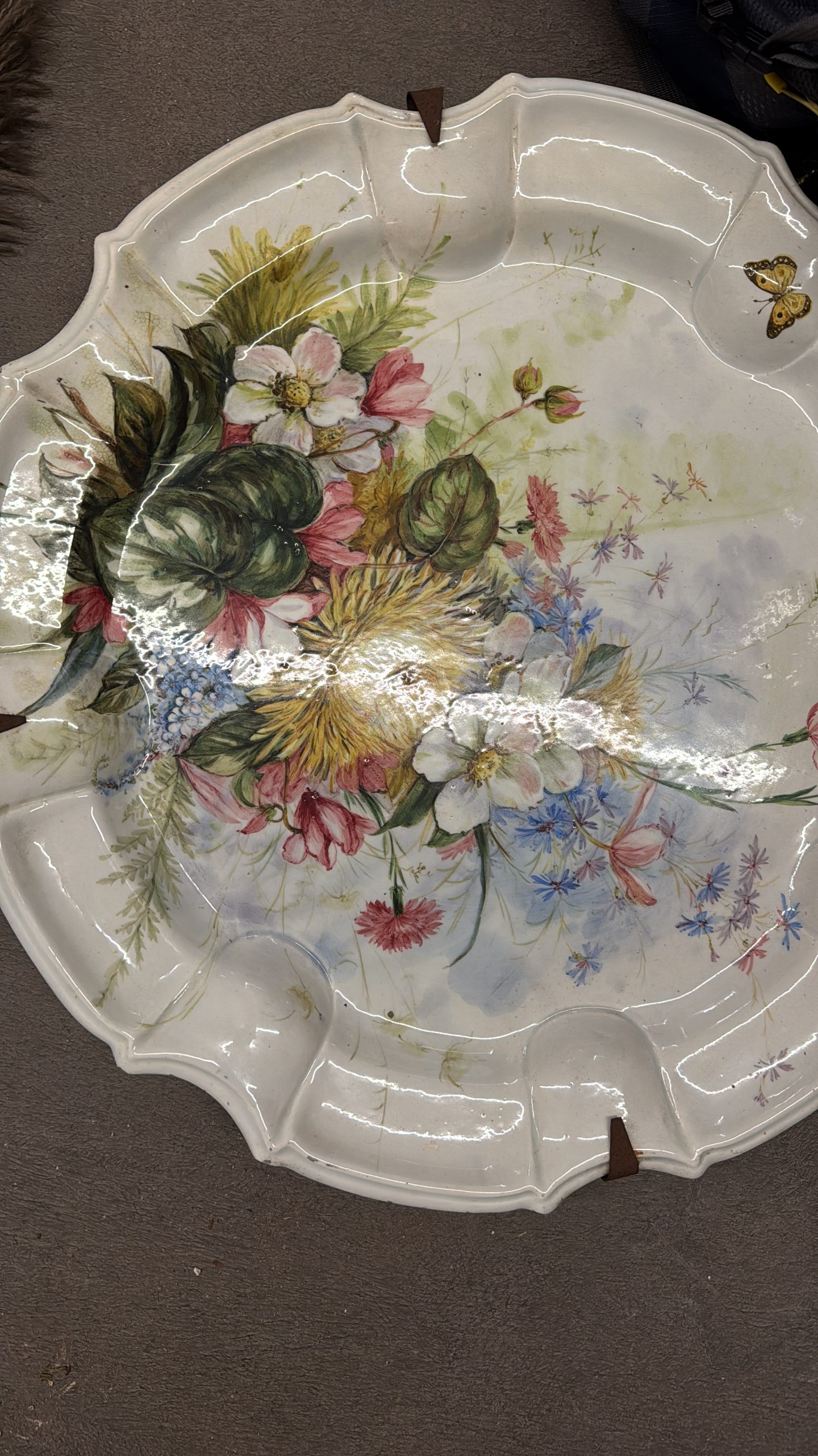 Antico grande piatto in maiolica floreale '800 Nove Bassano 60x5cm - immagine 2