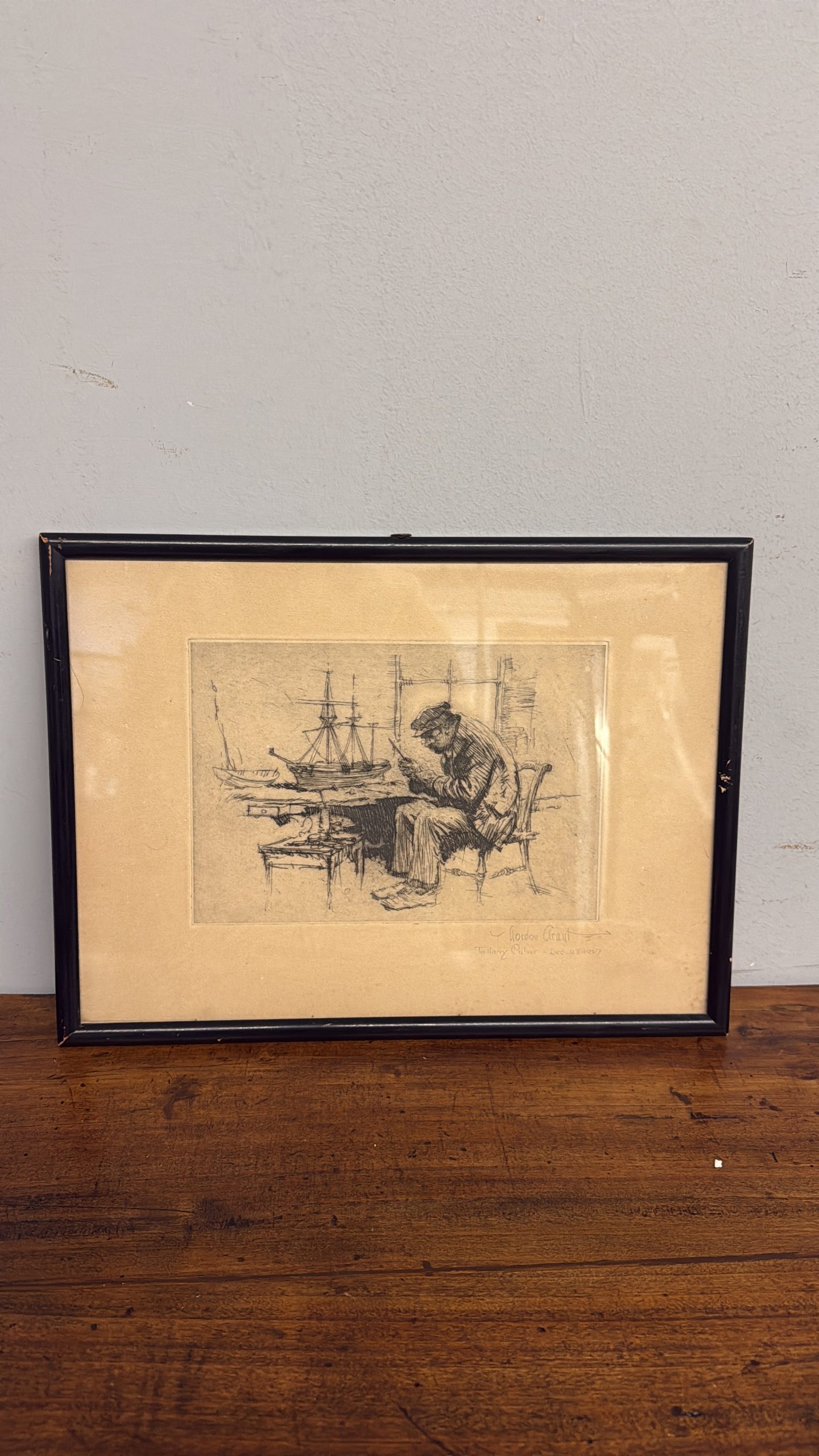 Antica incisione Gordon Grant, 41x31cm 1927, personaggio al porto - immagine 2