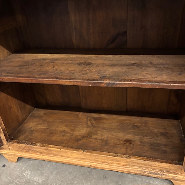 Antica credenza abete fine 800 legno chiaro restaurata . Misure ricercate . Mis 103 x 47, 50 . h 90 - immagine 10