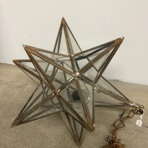 Antica lampada a stella in ferro battuto e vetri, XIX sec, 50x50cm