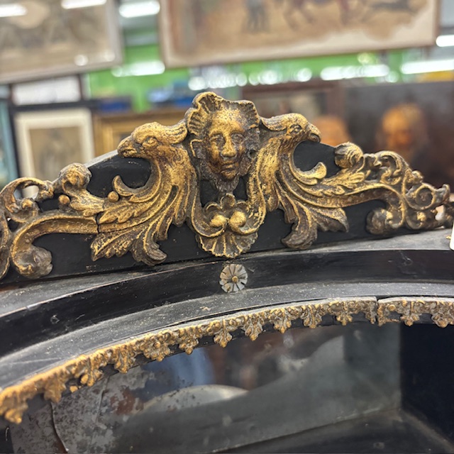 Antico orologio Impero primi 800 in legno laccato . colonne marmo .Mis : 36 x 15 . h 63 - immagine 17