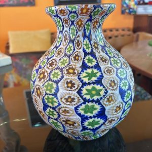 Antico splendido  vaso Veneziano Murano Fratelli Toso a Murrine 1920.  H 21