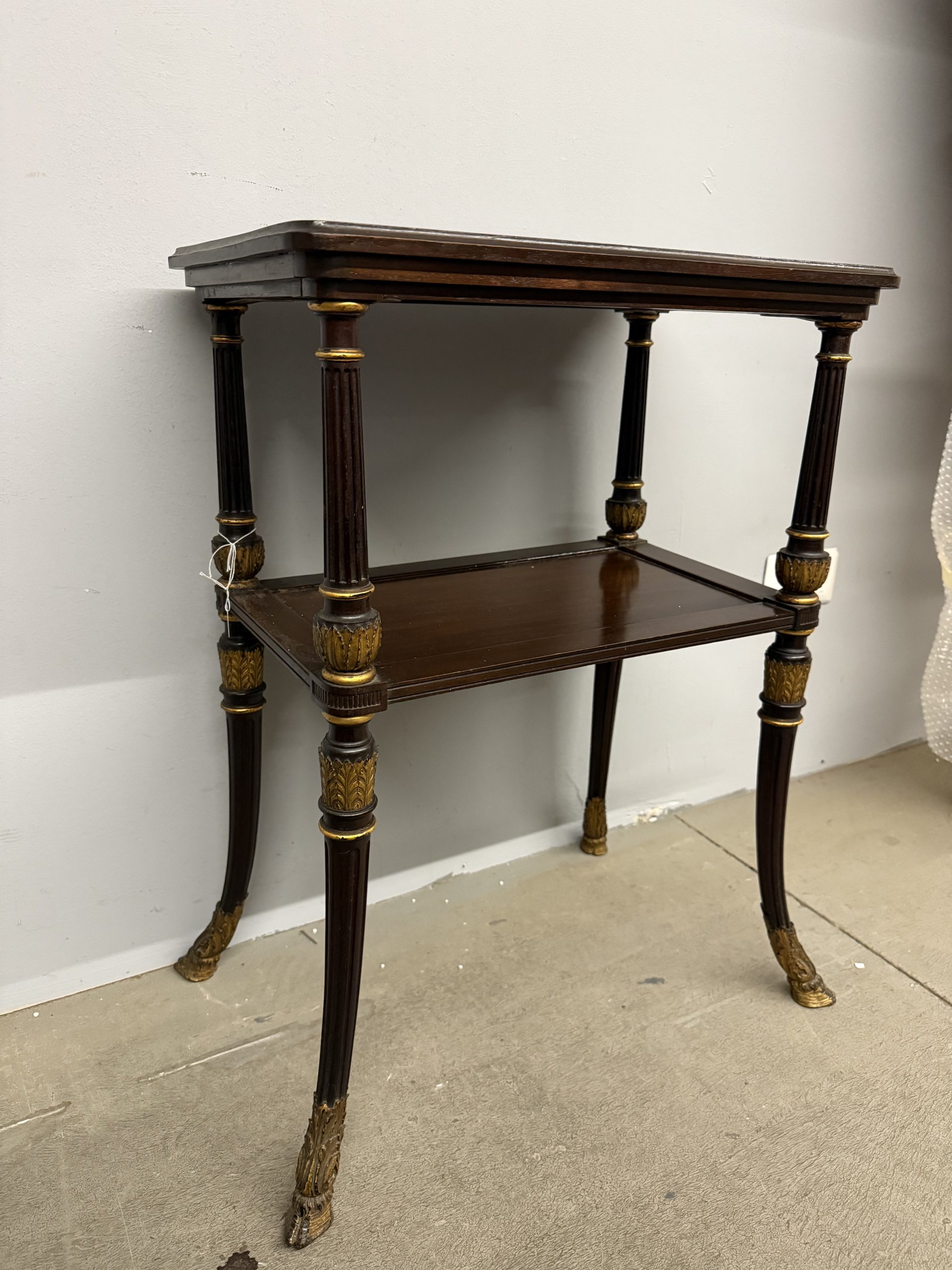 Antico tavolinetto etagere in mogano impero XIXsec, 73x52x34cm