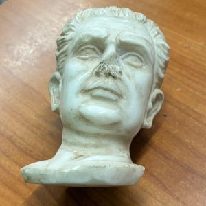 Antica scultura in marmo di imperatore XIX sec, 10x8cm