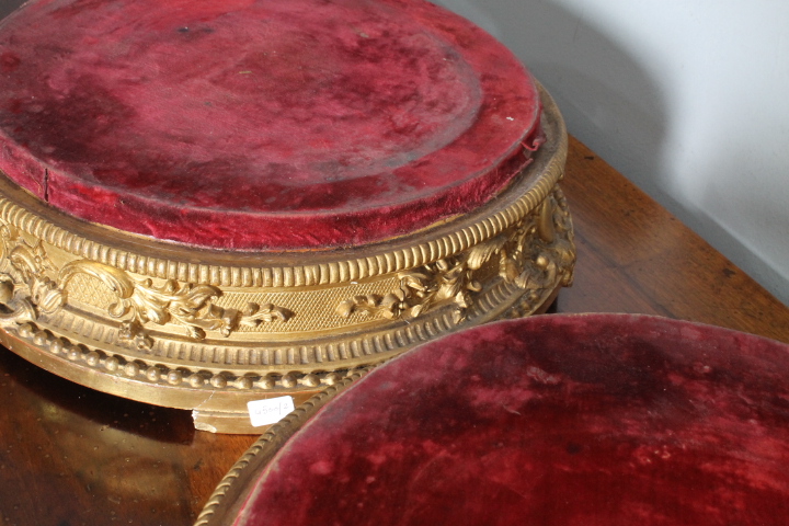 Antica coppia di basi dorate foglia oro per sculture o vasi .Epoca Luigi Filippo XIXsec - immagine 7