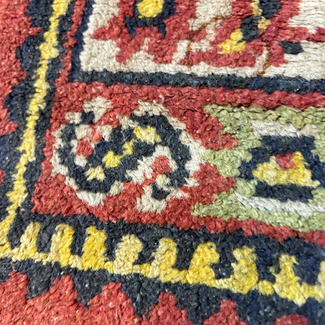 Tappeto Vintage anni 70 lana fondo rosso . motivi geometrici Mis 207 x cm 140 - immagine 9