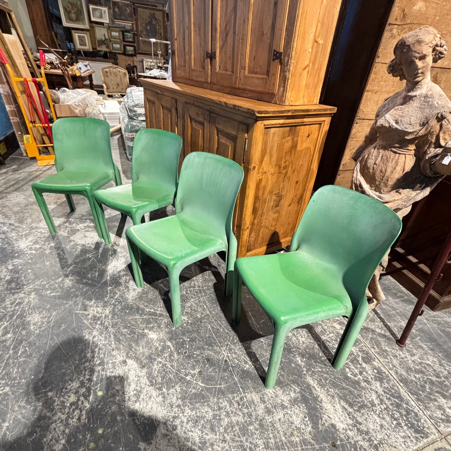 Gruppo sedie Vico Magistretti per Artemide modello “ Selene “ originali anni 1970 . - immagine 4