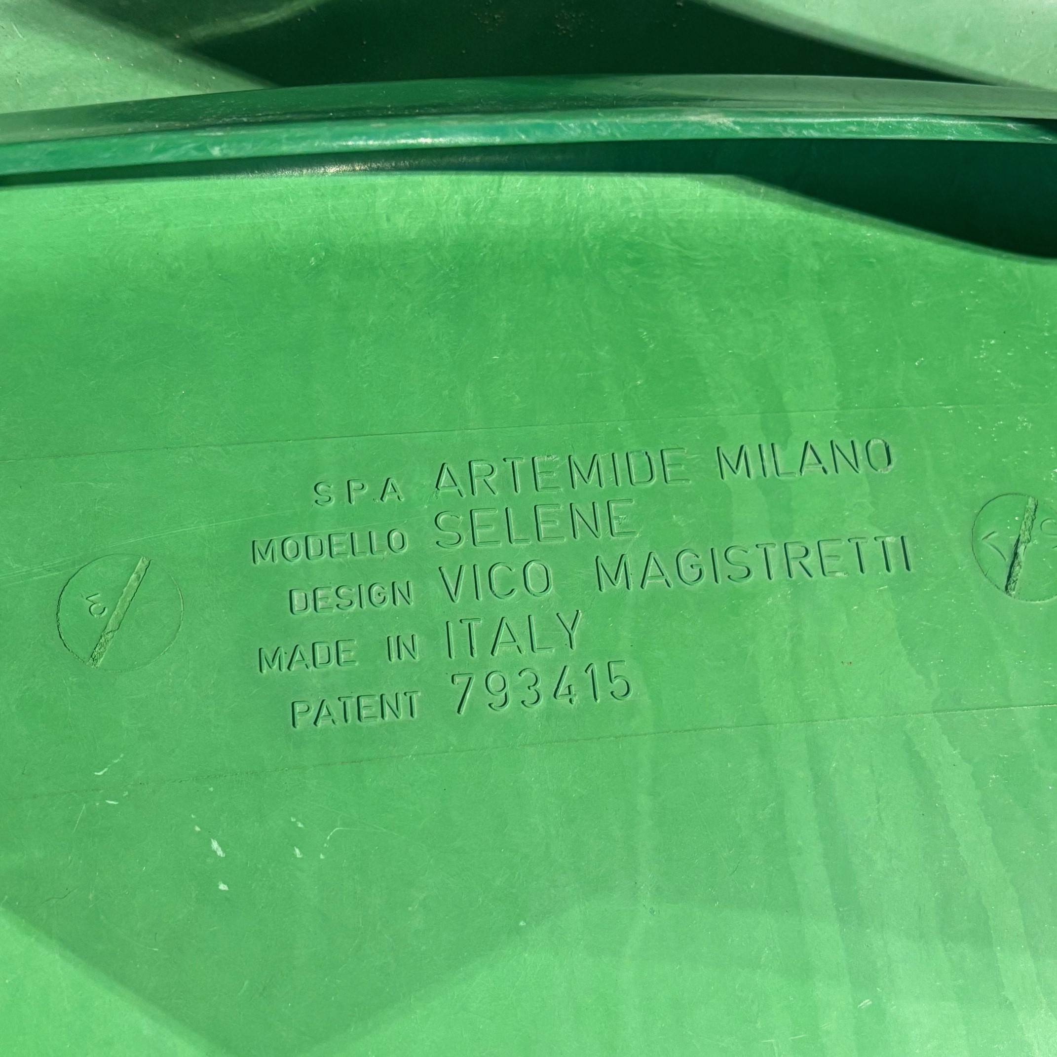 Gruppo sedie Vico Magistretti per Artemide modello “ Selene “ originali anni 1970 . - immagine 10