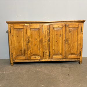 Antica credenza servante toscana a quattro sportelli , restaurata al naturale meta XIX sec arte povera.