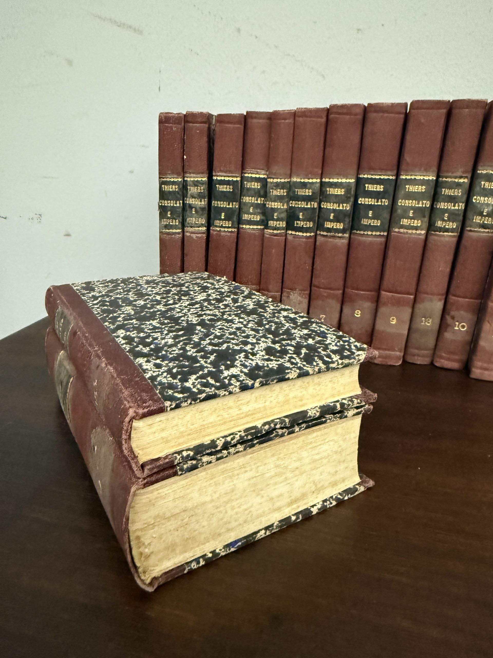 Antico gruppo di libri antichi, storia completa di Napoleone, Venezia 1845, n.15 volumi completi