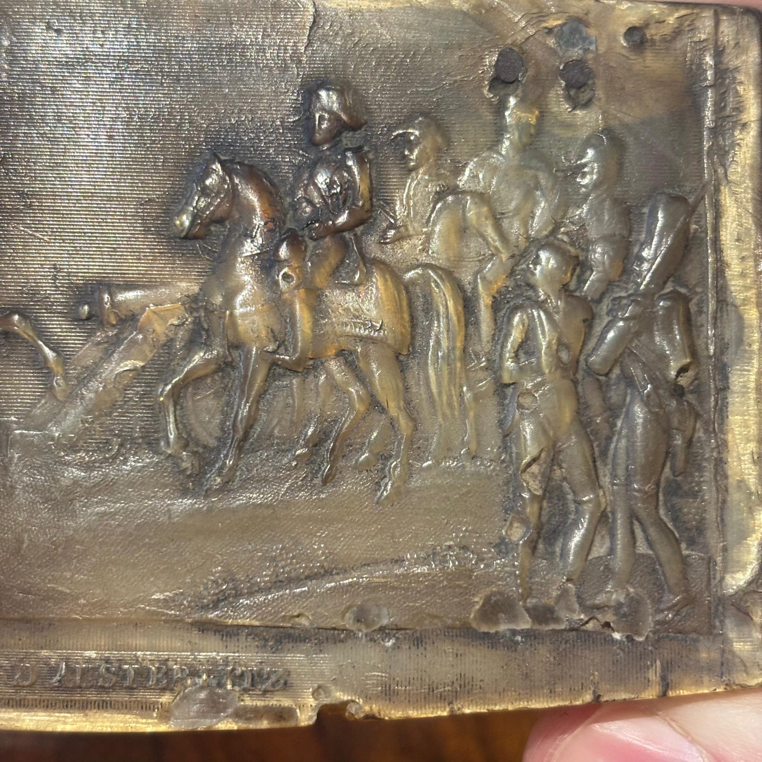 Antica tabacchiera in osso incisa XVIII battaglia Napoleone 10,5x5,50cm - immagine 9