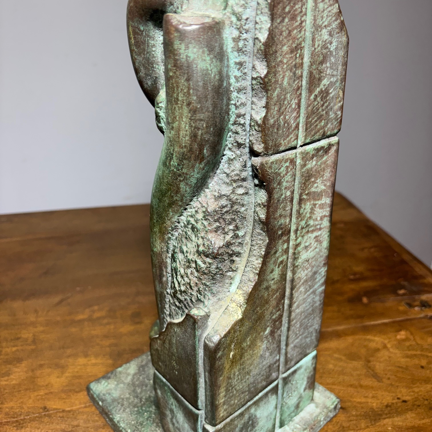 Scultura in bronzo totem Horst BoHm (Kronach. Germania ) Modern art surrealism 1983 4/9 . h cm 40 . Base cm 16 x cm 16 - immagine 12