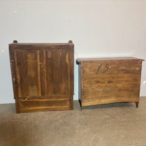 Alternative view of :  Antica credenza doppio corpo, dispensa Liberty art nouveau 1920 intagliata. Mis h 228 L 121 prof 50
