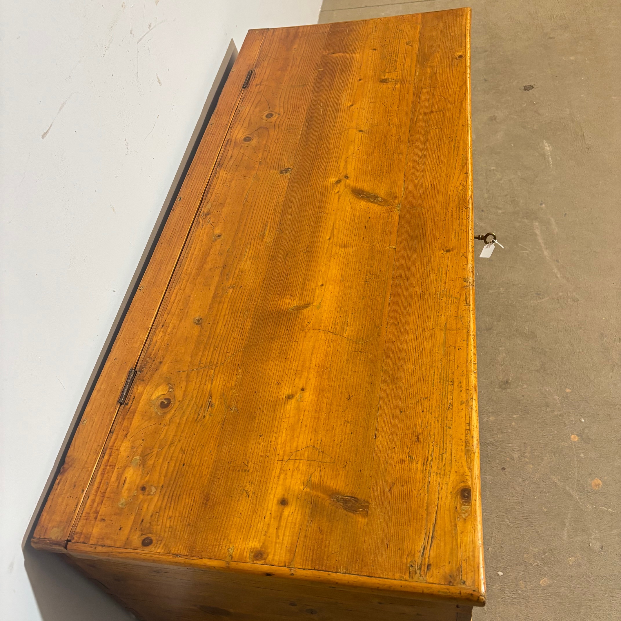 Antica cassapanca/ baule toscana arte povera XIX sec . tavolino caffè . Mis 120 x 50 . h 58 restaurato - immagine 5