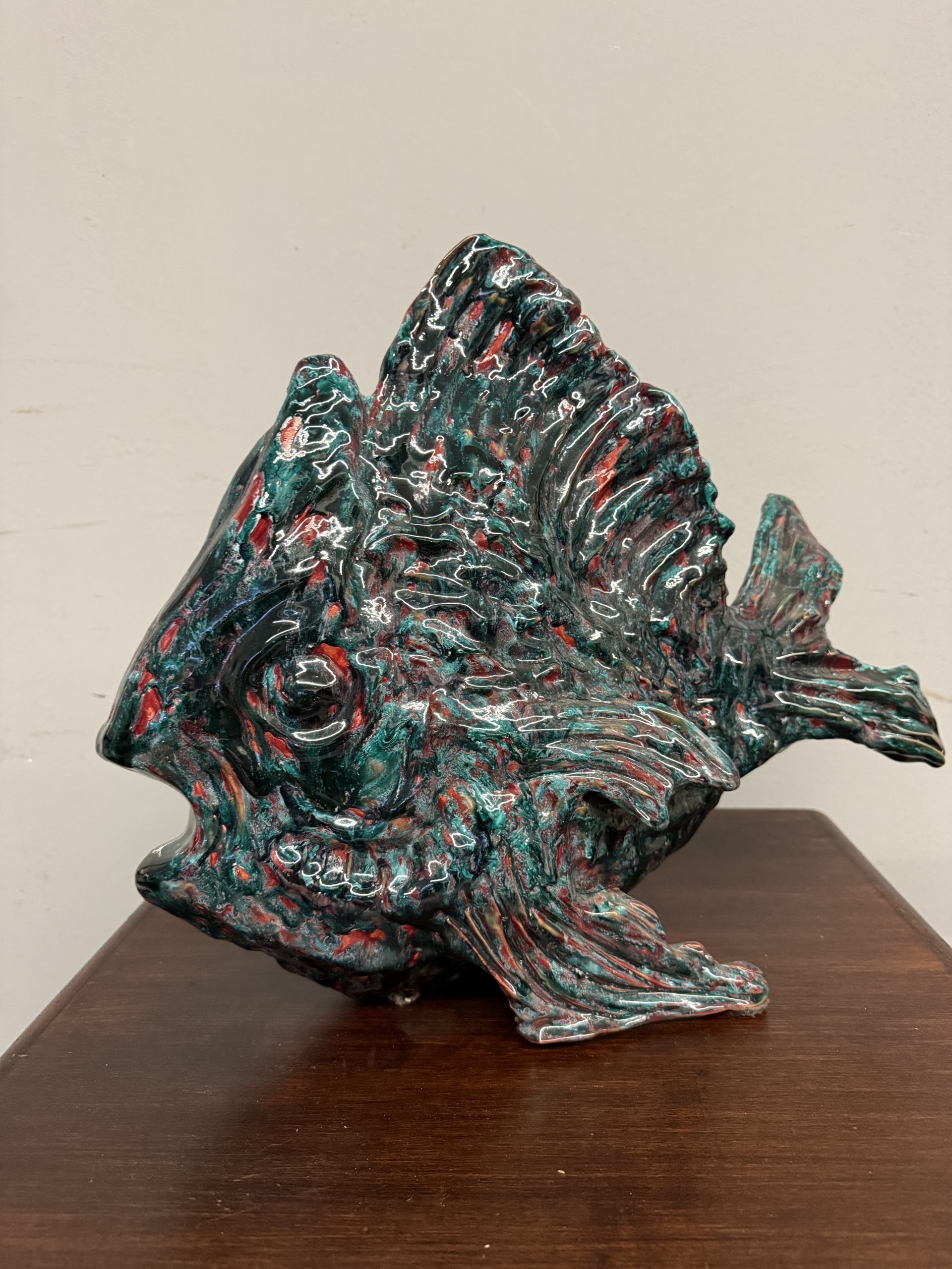 Scultura moderna pesce in maiolica. Faenza, '50, 38x45cm - immagine 7