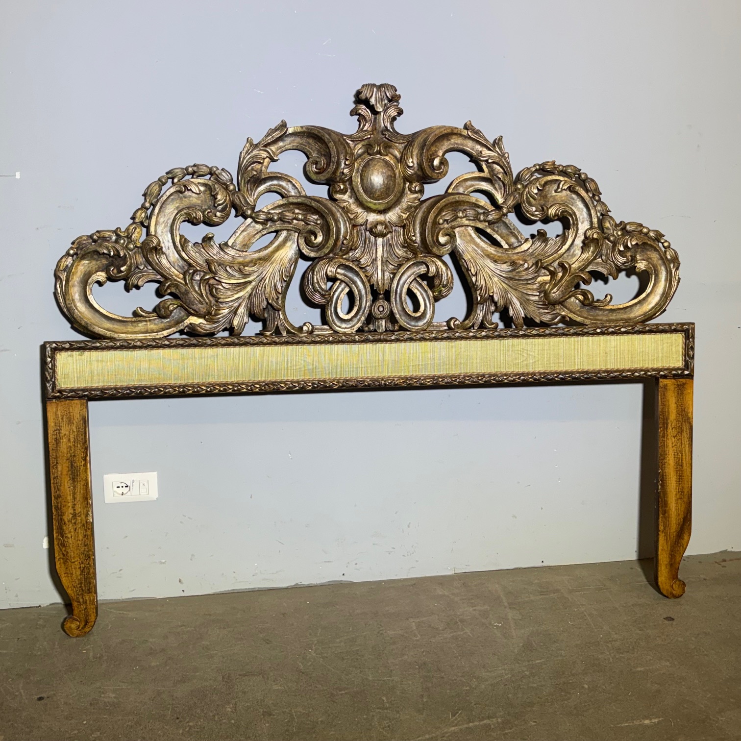 Antica testata Letto matrimoniale mecca argento . Barocco primi 900 . Mis L 176 h cm 142