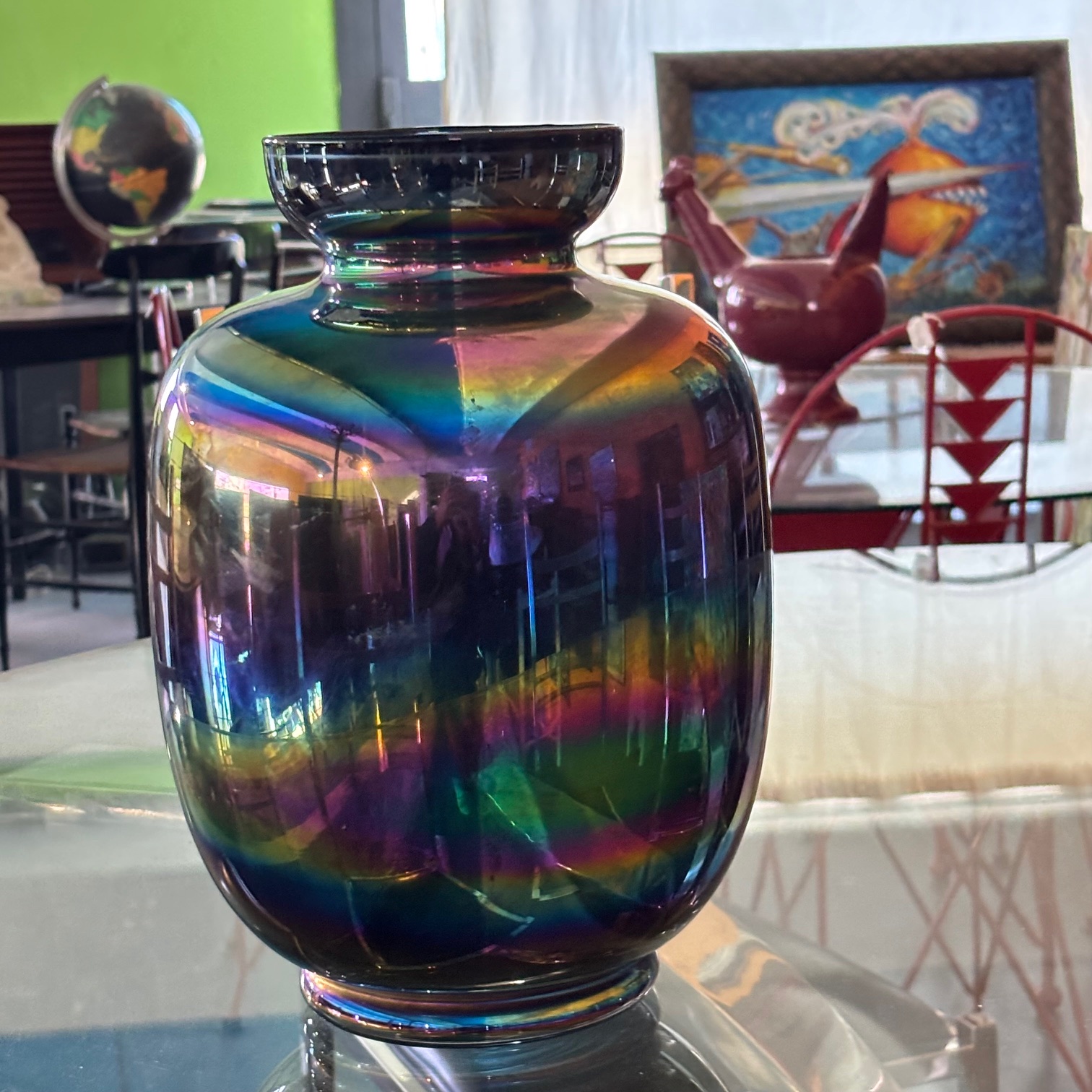 Vaso iridescente in vetro di Murano di Sergio Asti per Venini anni 80 . H cm 32