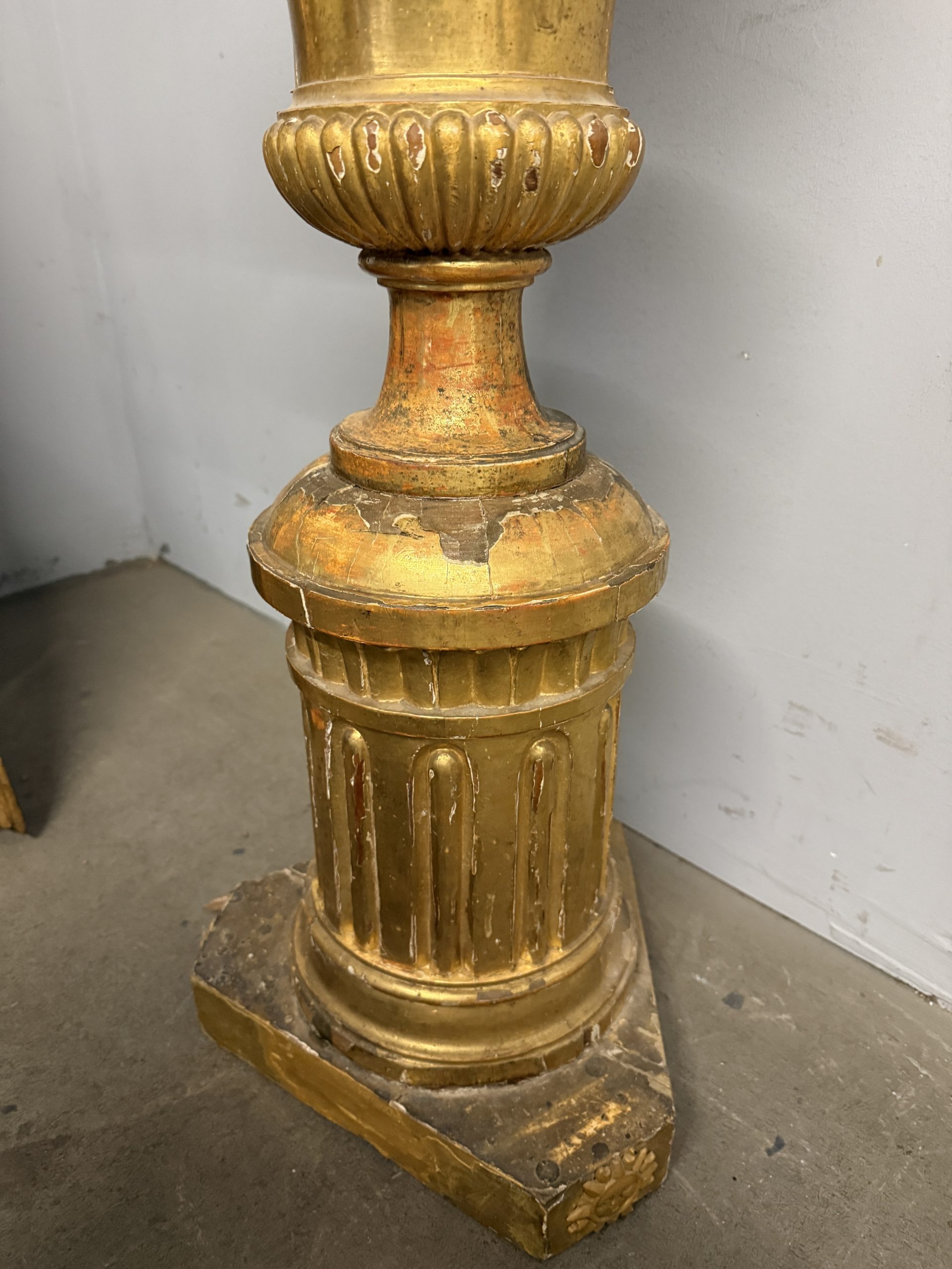 Antica base colonna dorata foglia oro impero '800, 80x37x31cm - immagine 11