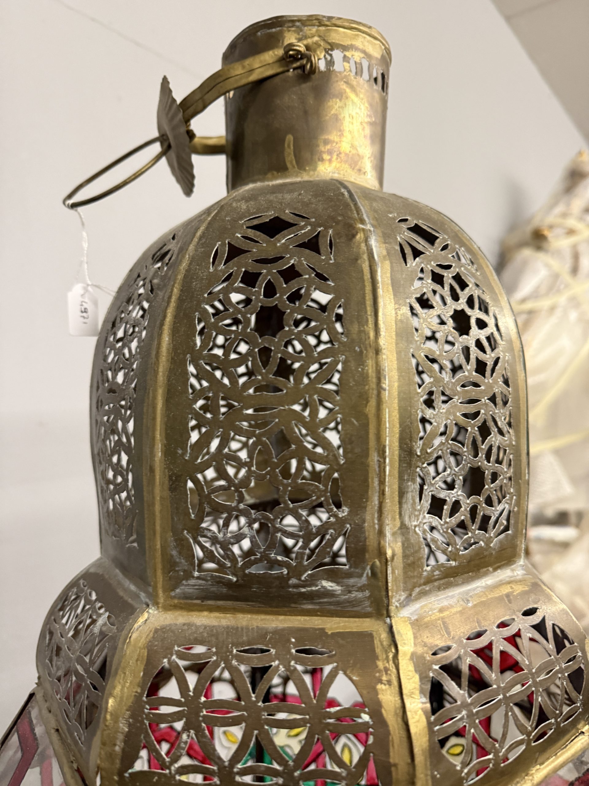 Lanterna vintage in ottone e vetri dipinti XX sec, Marocco, 94x40cm - immagine 5
