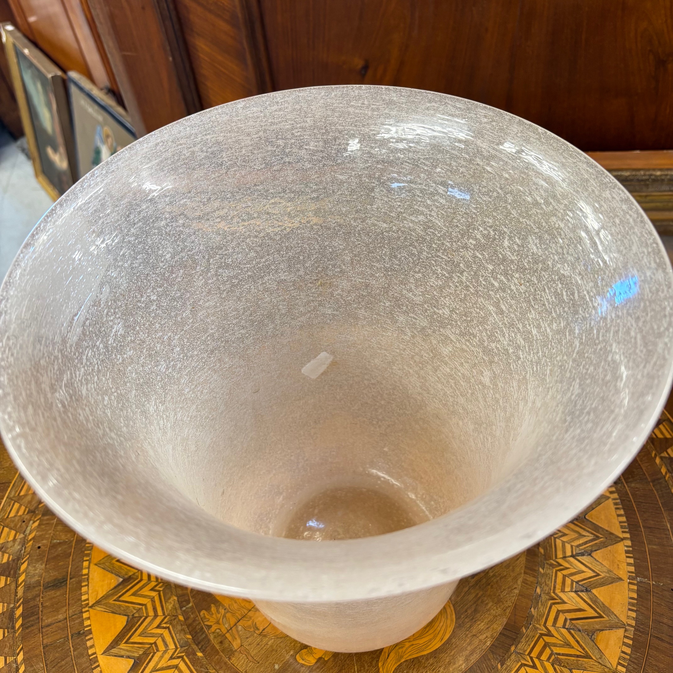 Antico grande vaso vetro Murano anni 30 art decò, rosa Pulegoso a bollicine . H cm 28 diametro cm 28 - immagine 4