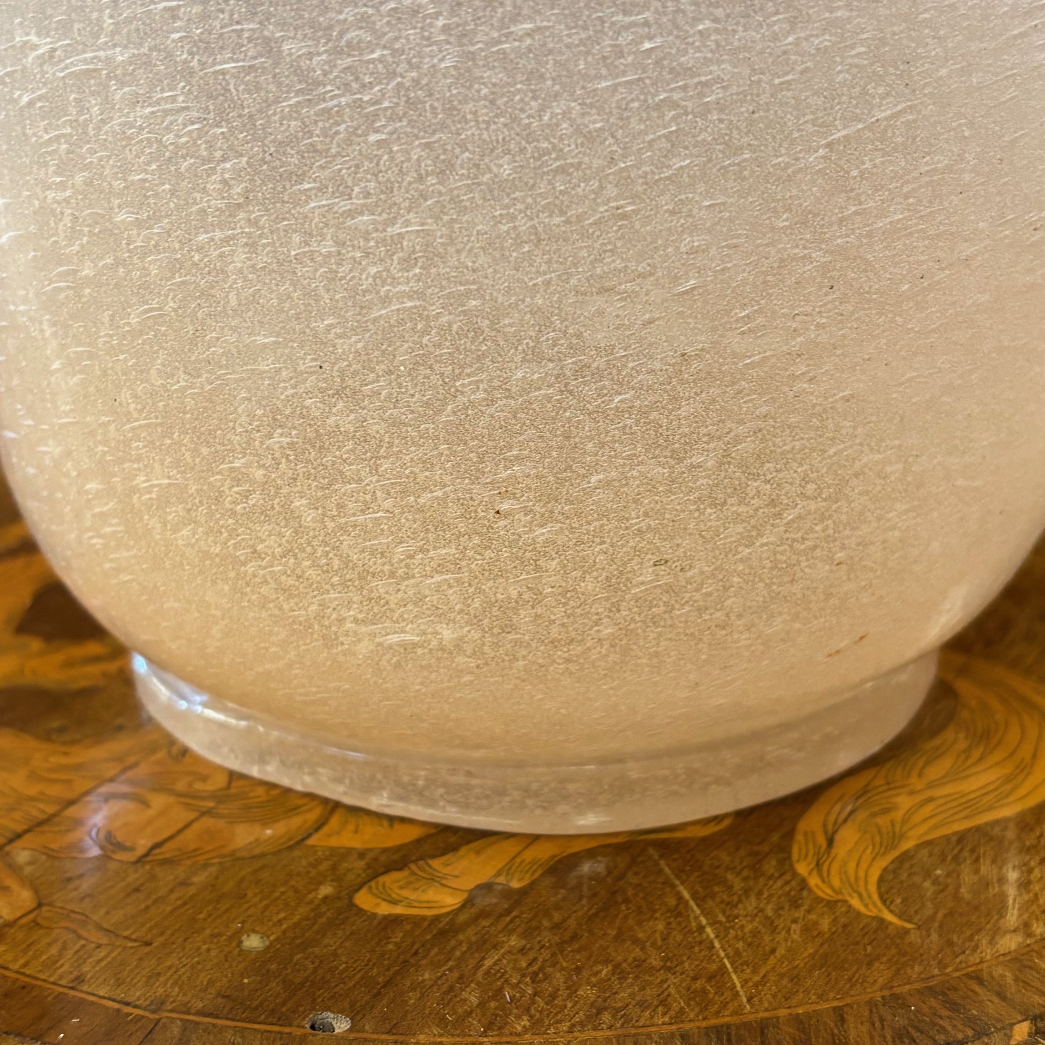Antico grande vaso vetro Murano anni 30 art decò, rosa Pulegoso a bollicine . H cm 28 diametro cm 28 - immagine 6