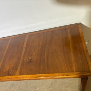 Alternative view of Antico tavolo fratino Luigi XVI noce Toscano . Mis 180 x 59 . Altezza cm 79 . Restaurato !