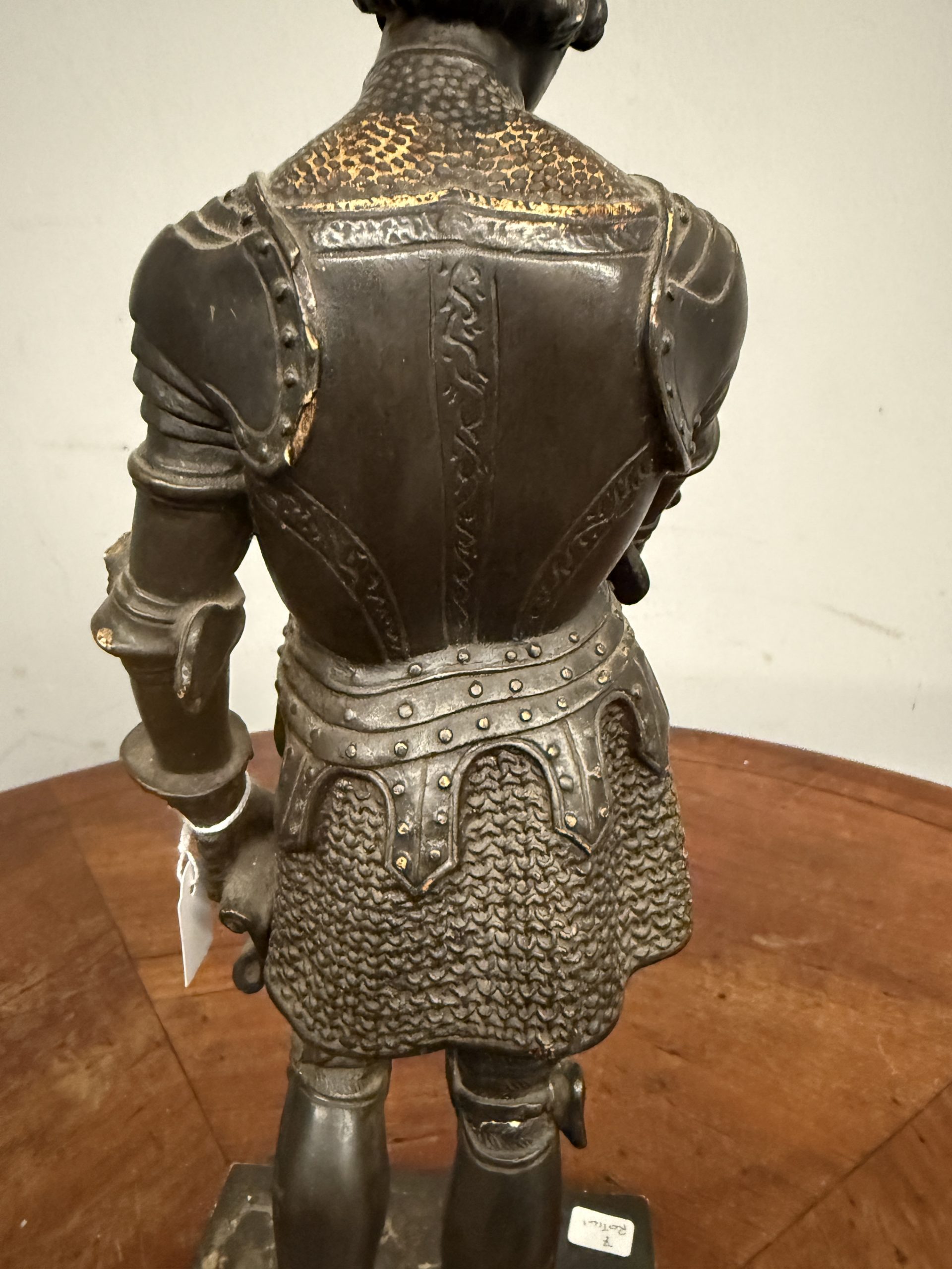 Antica scultura di cavaliere in scaiola, Francia, XIX sec, 41x14x14cm - immagine 14