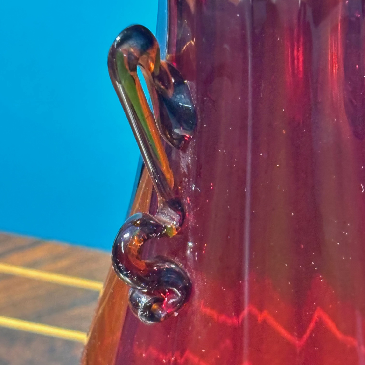 Antico vaso Murano anni 20 Rosso rubino, manifattura Vittorio Zecchin per Cappellin . H 32 - immagine 8