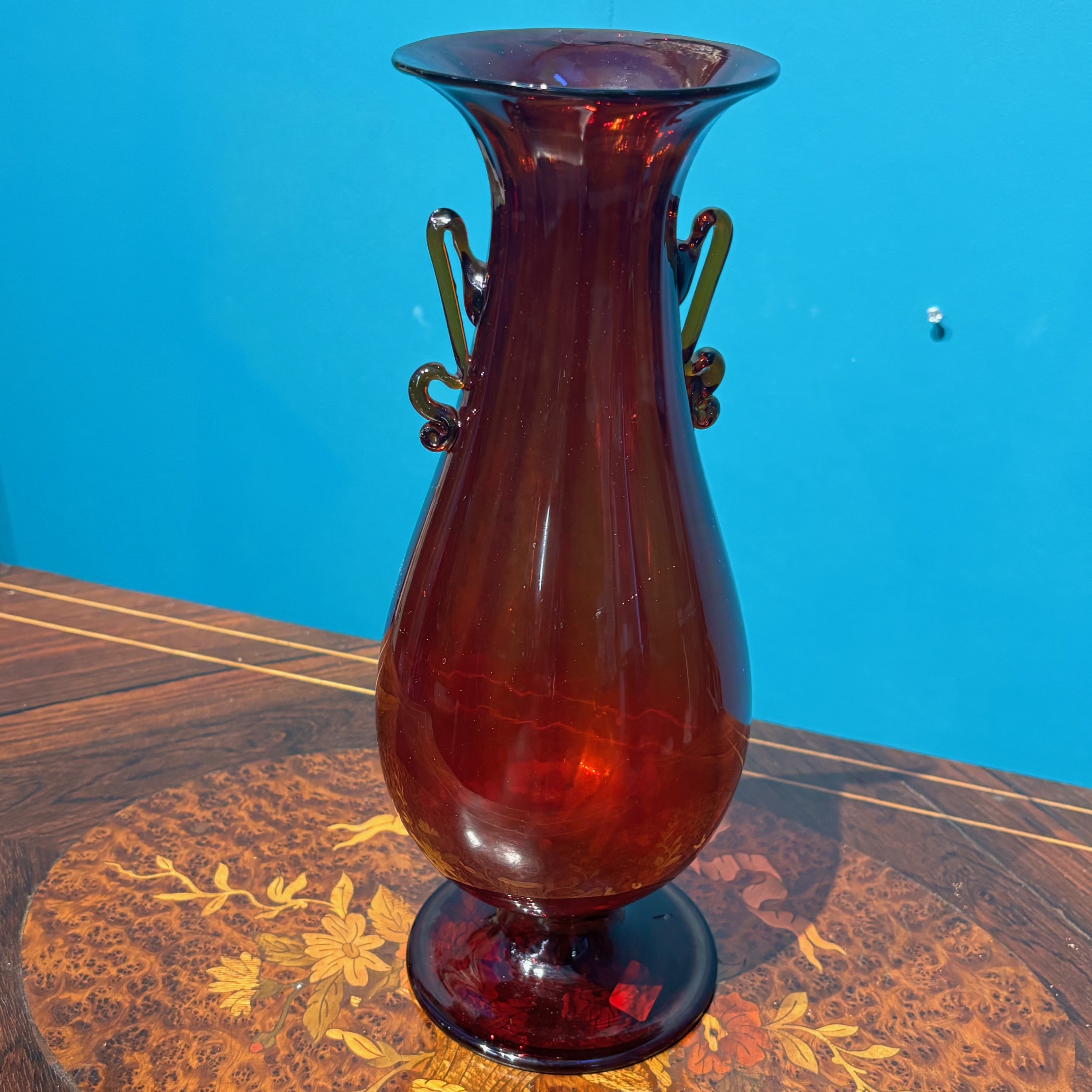 Antico vaso Murano anni 20 Rosso rubino, manifattura Vittorio Zecchin per Cappellin . H 32 - immagine 10