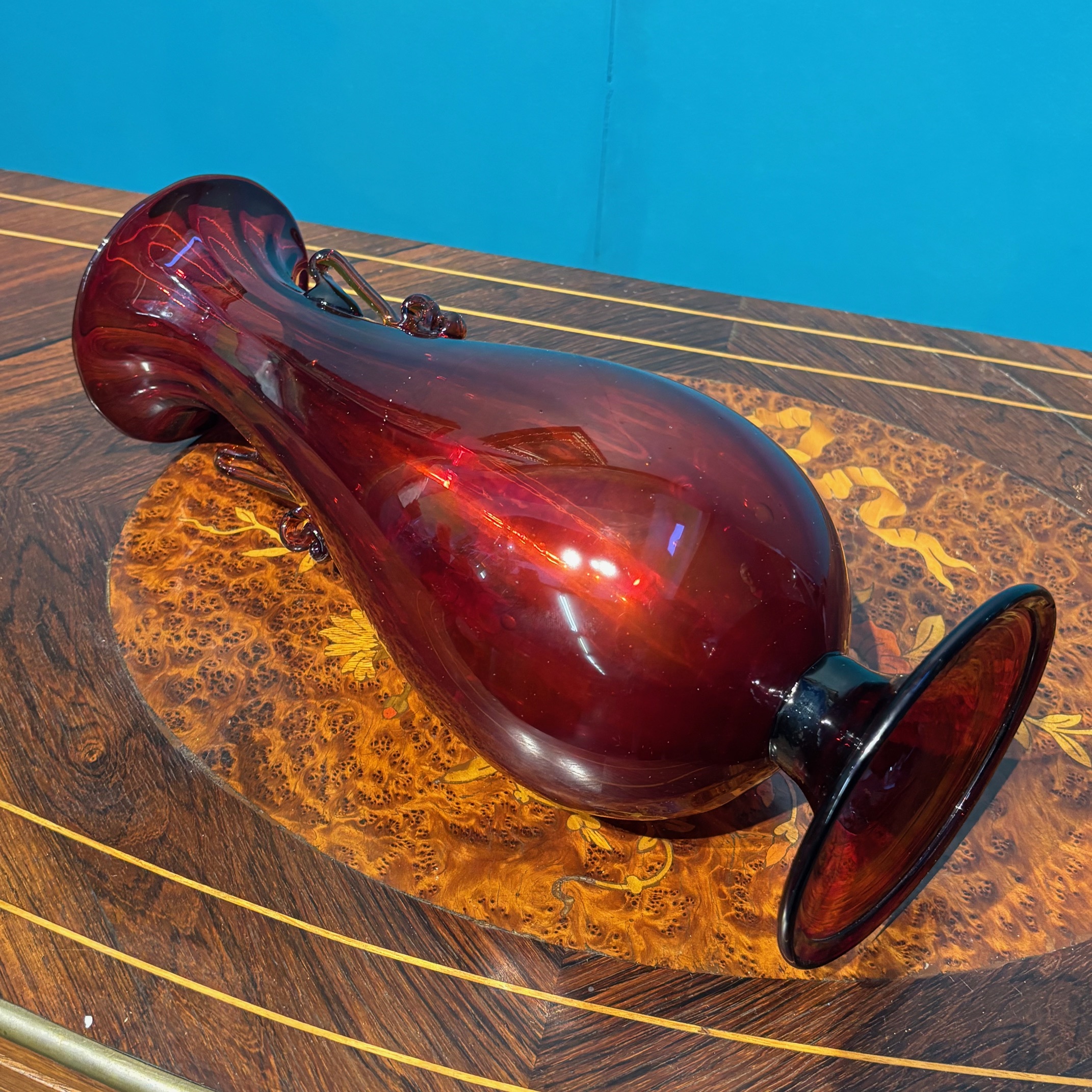 Antico vaso Murano anni 20 Rosso rubino, manifattura Vittorio Zecchin per Cappellin . H 32 - immagine 13