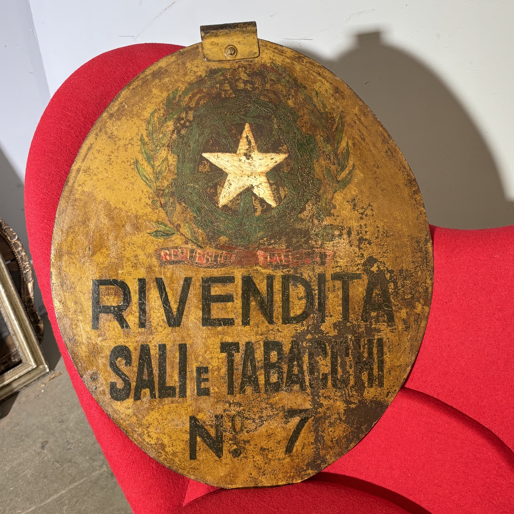 Antica insegna bifacciale in metallo Sali e Tabacchi XIX secolo . Mis 62 x 52 - immagine 3