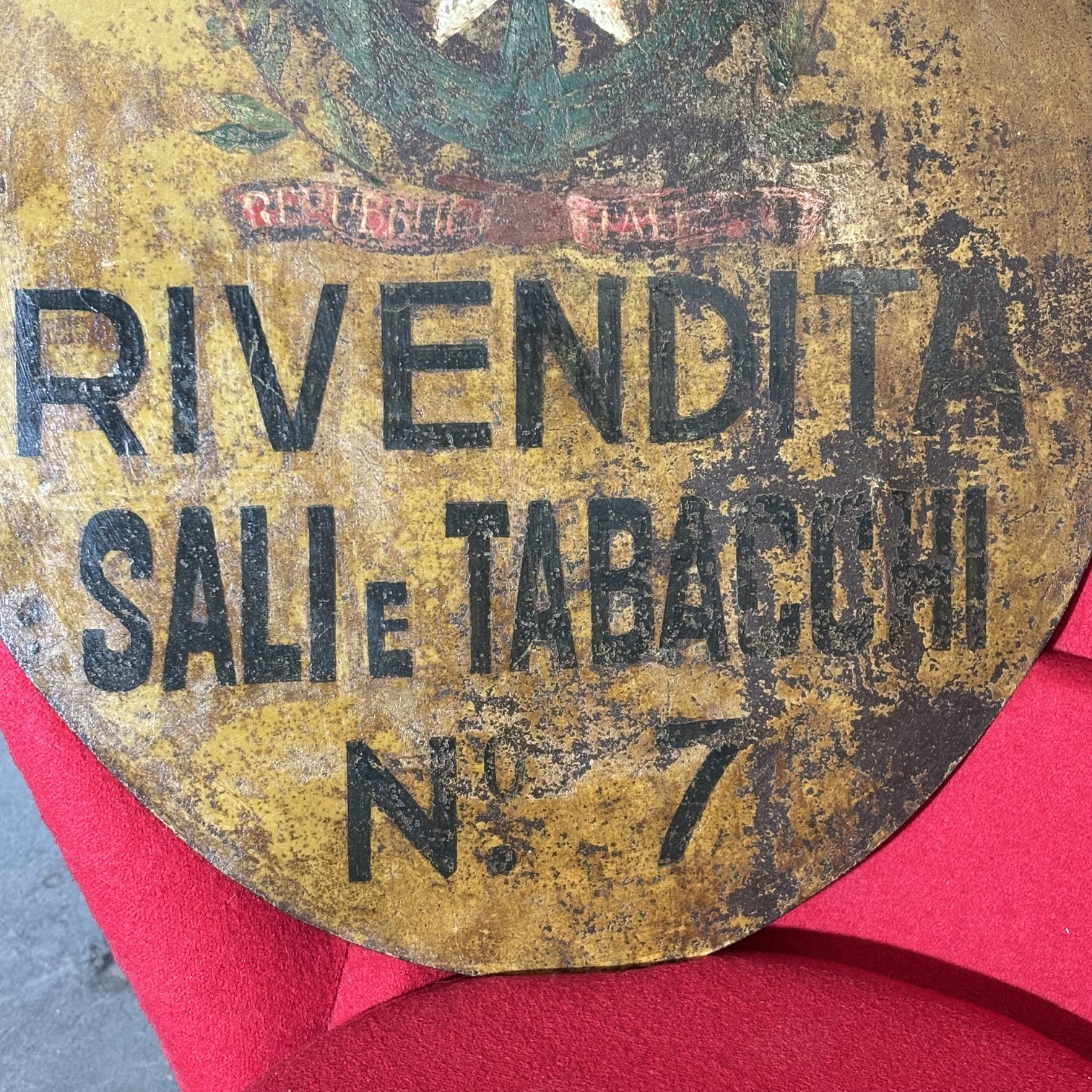 Antica insegna bifacciale in metallo Sali e Tabacchi XIX secolo . Mis 62 x 52 - immagine 4