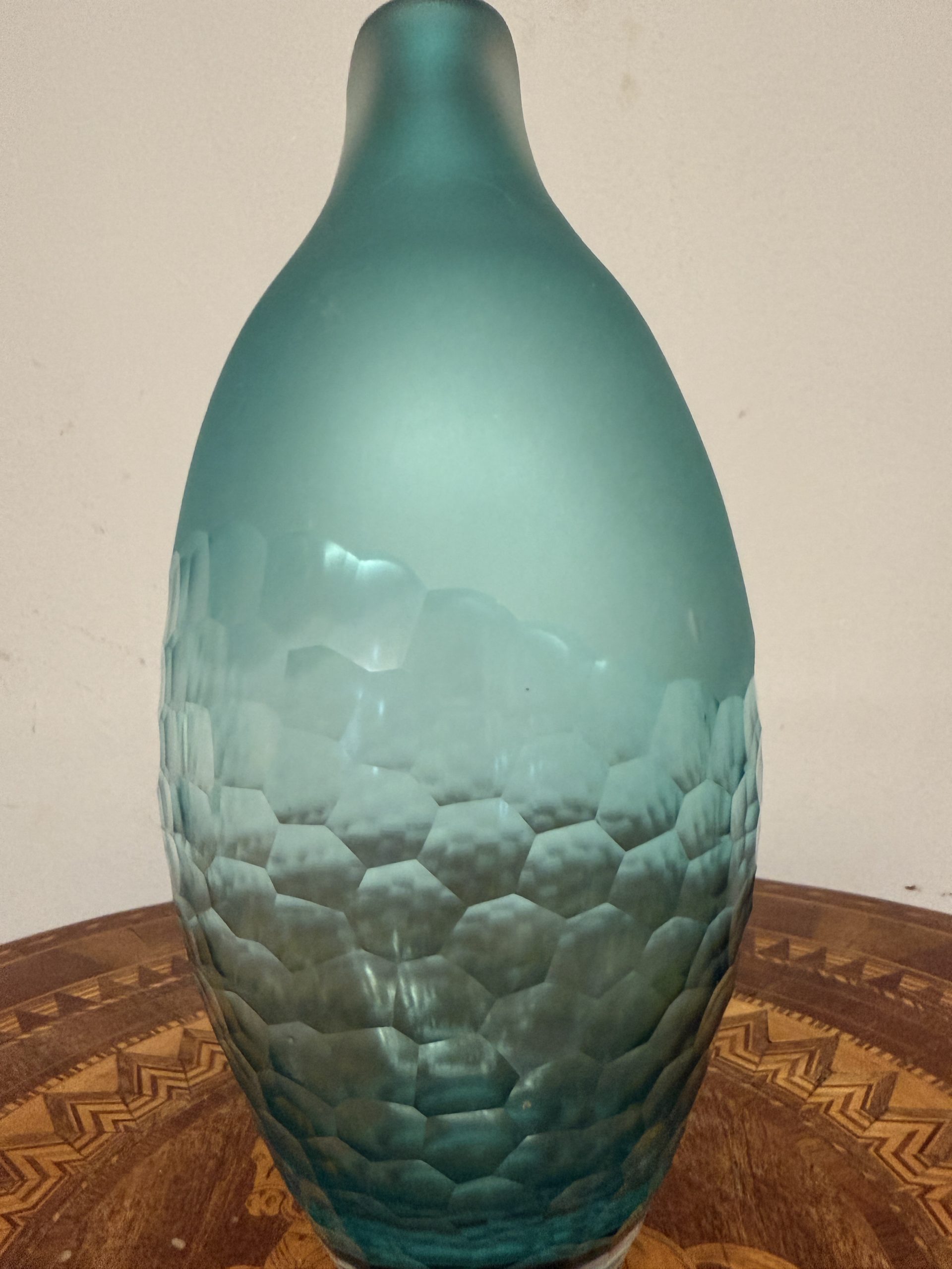 Vaso Rosenthal in vetro verde/azzurro sfaccettato, anni'70, 36x18cm - immagine 6