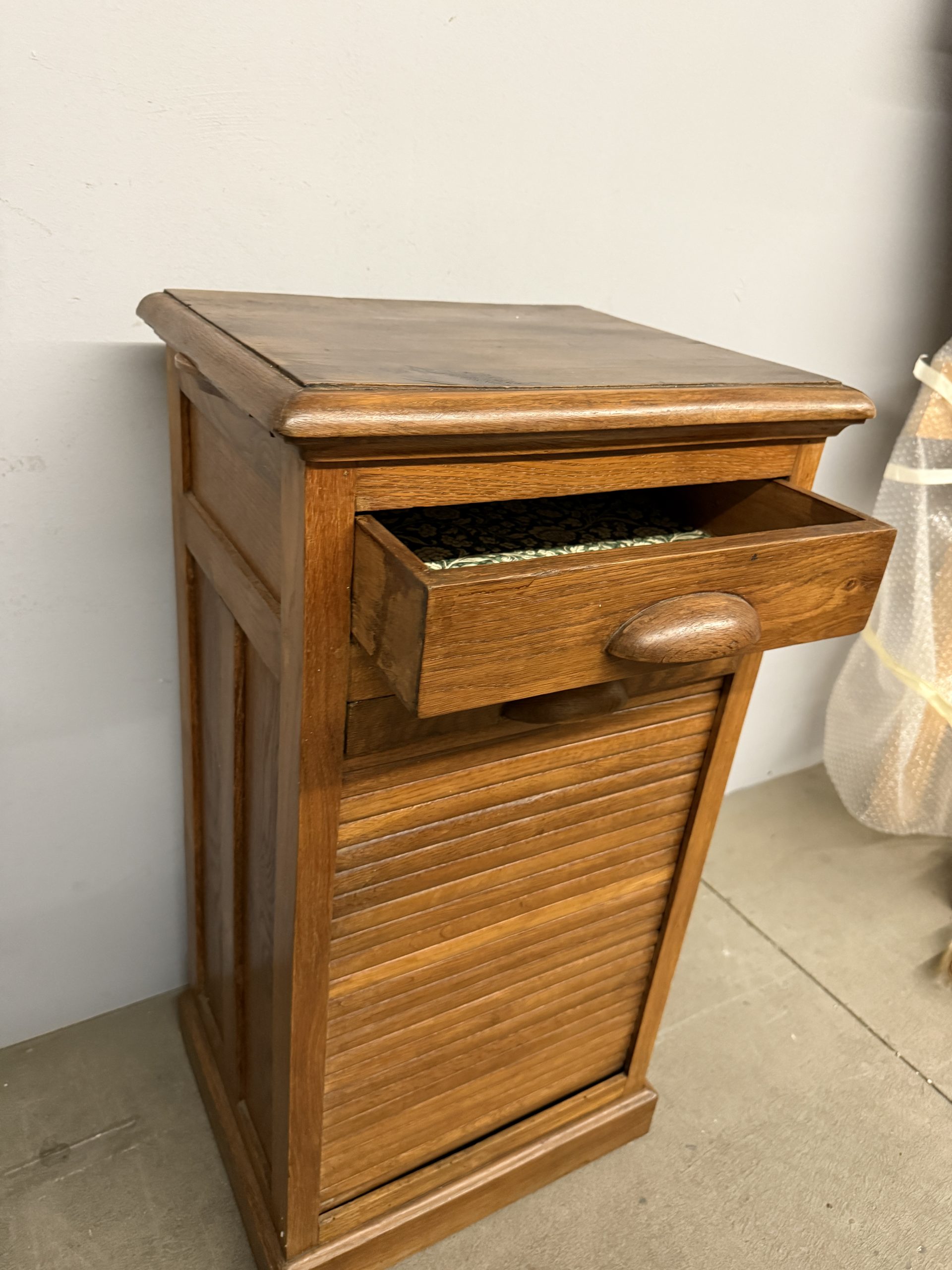 Antica serrandina a colonna mid century in rovere 83x44x35cm - immagine 7