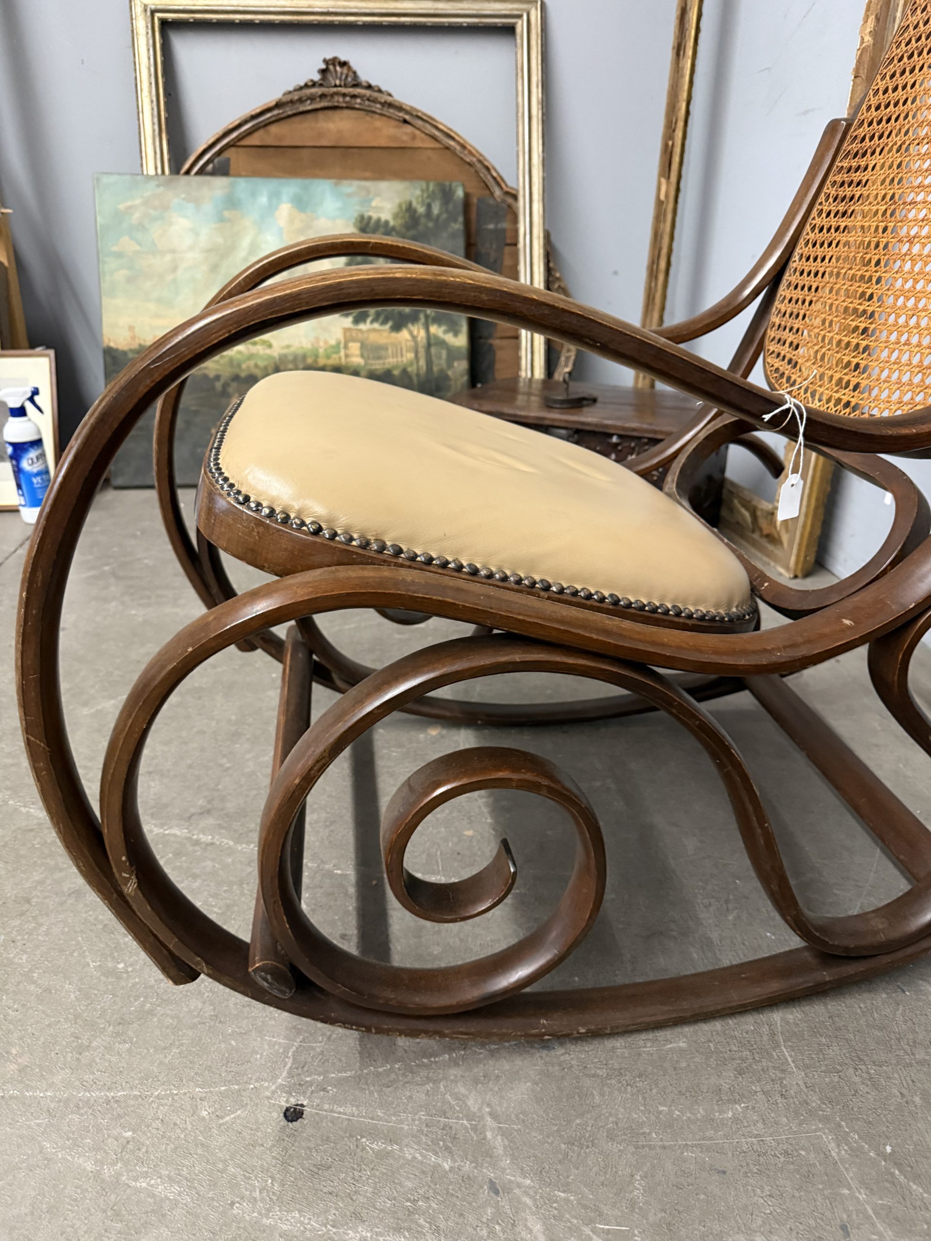 Poltrona a dondolo Salotto e Liberali anni '30, Napoli, marchiato, stile Thonet - immagine 8