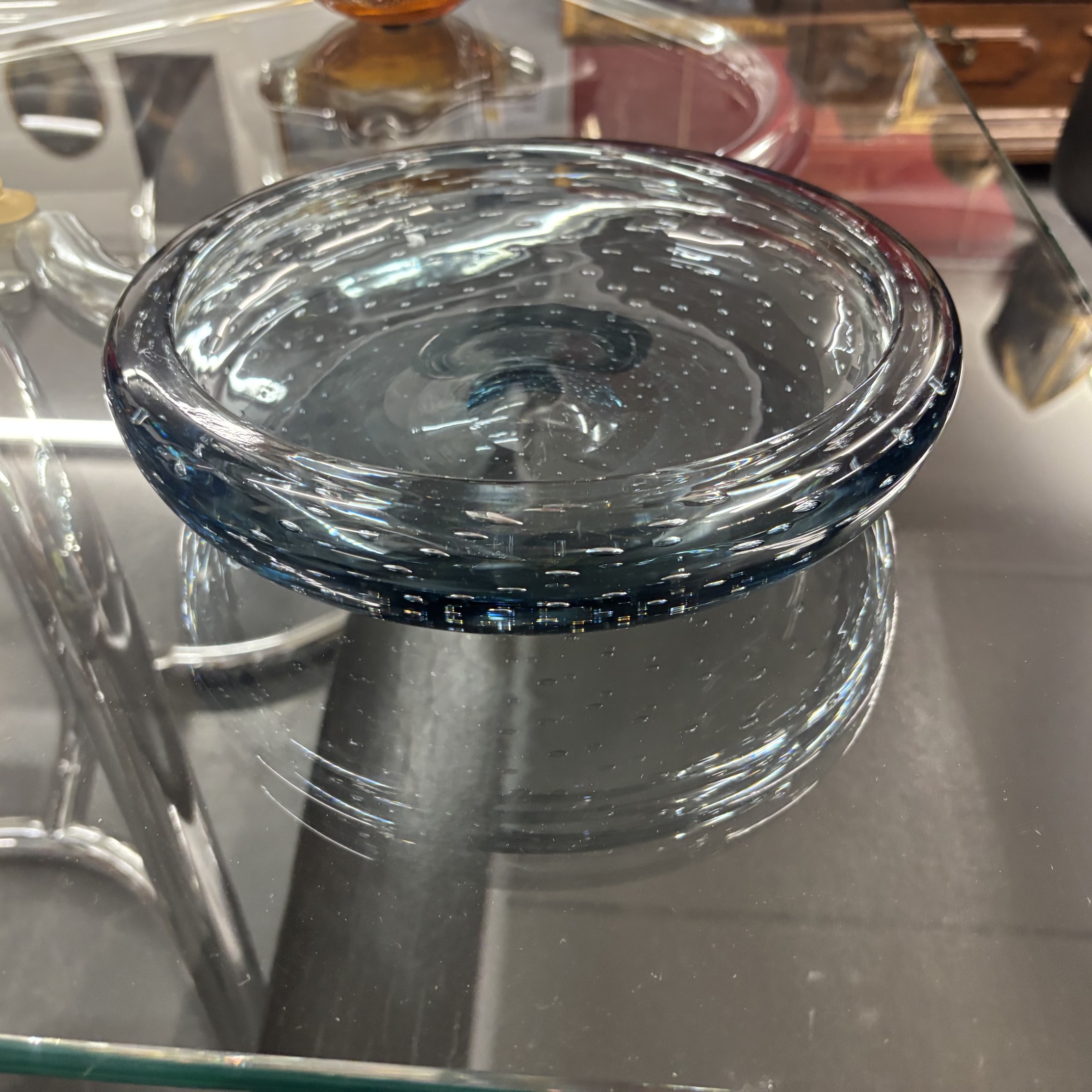 Centrotavola svuota tasche anni 60 Vetro Murano con bolle . nero fumè mis diametro 24 - immagine 4