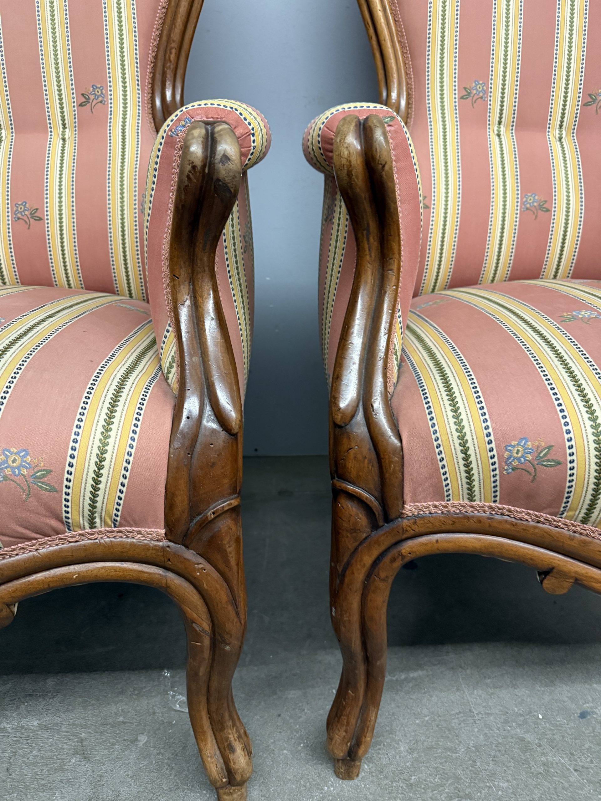 Antica coppia di poltrone Luigi Filippo in noce massello, XIX sec, 67x63x50cm - immagine 7