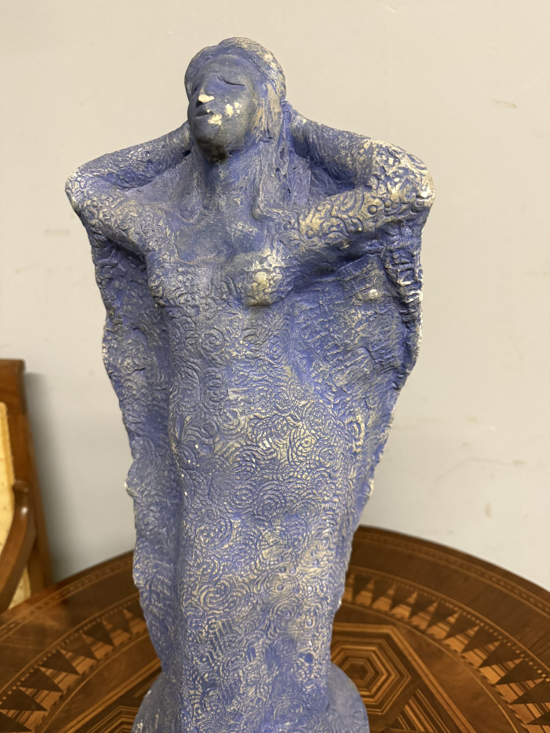 Scultura in gesso anni '50, mid century, Venere viola, 52x23cm - immagine 5