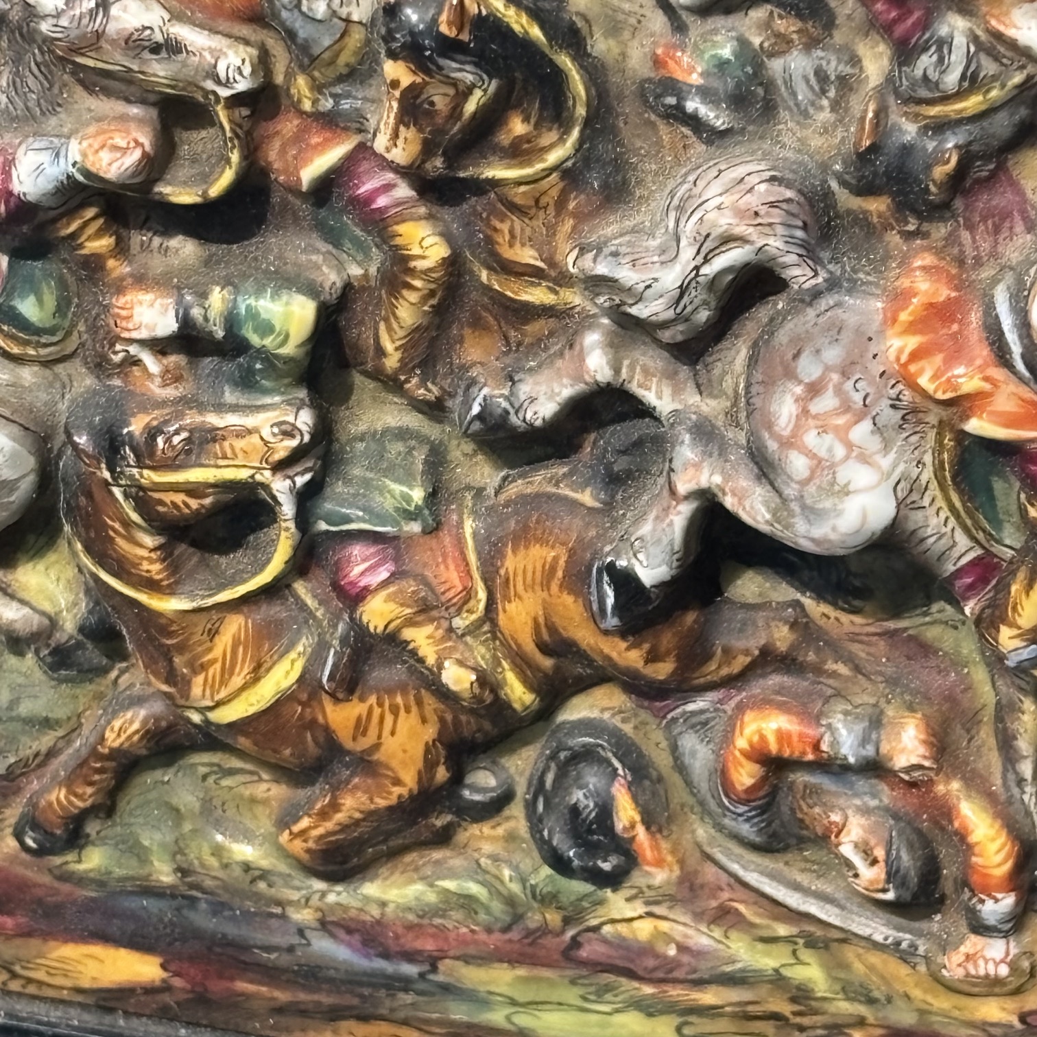 Antica placca in ceramica di Capodimonte -Napoli XIX sec . raffigurante “ La guerra dei trent’ anni “mis 27, 50 x 17 . - immagine 7