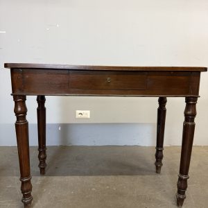 Antico tavolinetto scrittoio Filippo umbro o noce massello, '800, 80x98x51cm